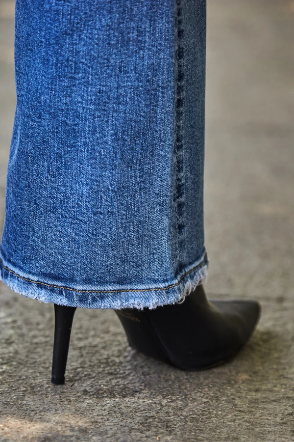 Mid Blue Raw Hem Kick Flare Jeans - Image 6