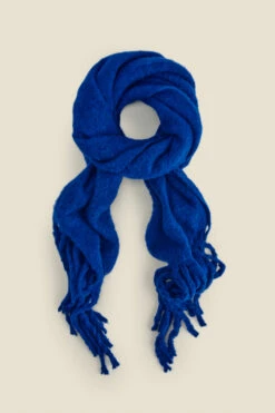 Cobalt Blue Chunky Knit Scarf